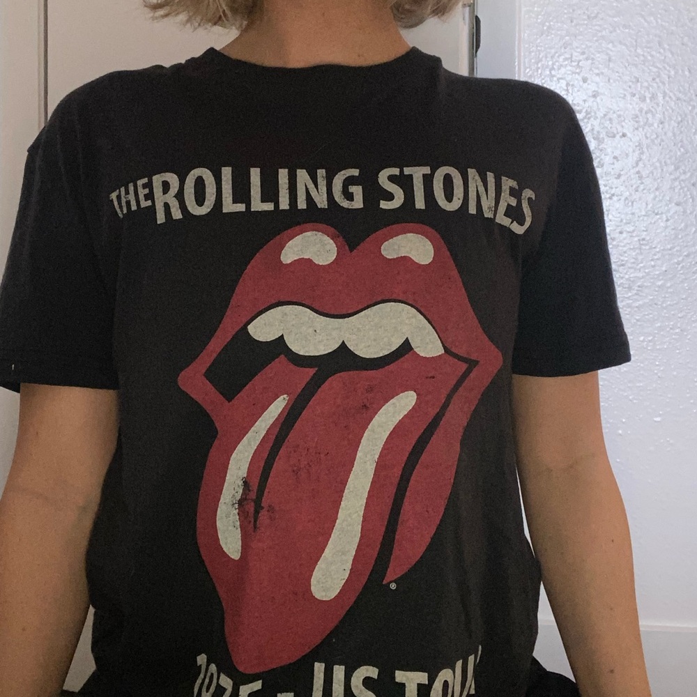 Rolling stone top